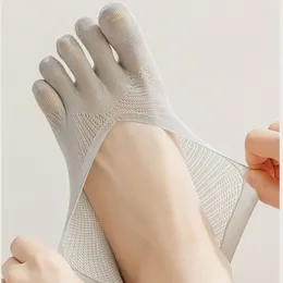 Women Five Finger Socks Summer Ultrathin Funny palce niewidzialny Sokken Soft Mesh z silikonowymi anty-skidowymi oddychającymi dziewczynami