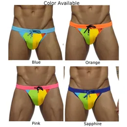 Homens sexy biquíni roupas de banho de banho arco -íris tanga de tanga