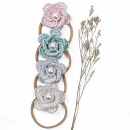 20 st/lot baby flickor pärla blommor nylon pannband söt baby blommig född småbarn pannband barntillbehör bulk 240329