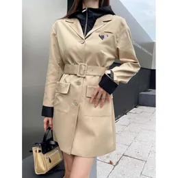 Herren Trench Coats Herbst/Winter Dreieck Etikett Gefälschte zweiteilige Design Eins Breatzus