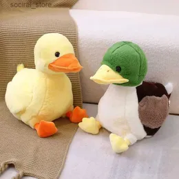 Animali di peluche imbottiti Nuova simulazione piccola anatra gialla kawaii giocattoli di peluche verde selvatico di peluche bambole di peluche bambole morbide cuscinetto a tiro decorativo per la stanza l411 l411