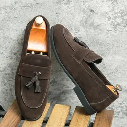남성용 로퍼 유럽 미국 고품질 스웨이드 가죽 다목적 야외 무료 배달을 판매하는 캐주얼 신발
