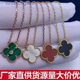 고급 Vancelfe 브랜드 디자이너 목걸이 925 Sterling Silver High Edition Clover Necklace Womens 18K Rose Gold Red Jade Trendy Designer Brand Jewelry