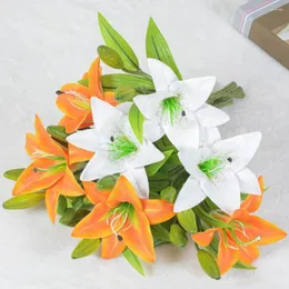 Flores decorativas Casamento Artificial realista Falido File de lírio elegante com folhas verdes para festa em casa