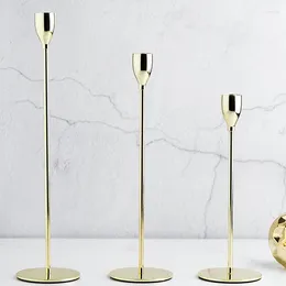 Portacandele per interni supporto metallico golden natalizio sticchi nordici pilastro di lusso alto velas y soportes decorazione casa