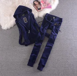 Velvet eşofman iki parçalı set kadın039s eşofmanlar seksi kapüşonlu uzun kollu üst ve pantolon bodysuit elbise pist moda 4713714