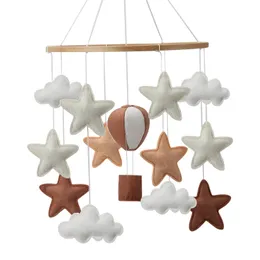 Nötr Kreş Dekoru Hava Balonu Bebek Mobile Crib Yıldızlar ve Bulutlar 240411 için