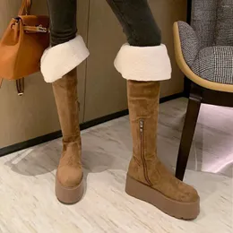 Botas de inverno quente com fivela sobre o joelho lateral lateral zíperes de outono plataforma de outono sapatos de camurça esticada meninas