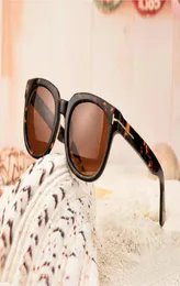 2021 جديد أزياء مربع T للنظارات الشمسية لرجل المرأة نظيفة مصممة مصممة مربعة Square Sun Glasses UV400 Ford Lenses Trend Fashio Sungl9194056