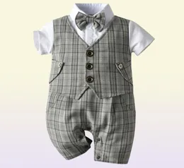 Children039s kostym Baby Boy Doping Birthday Outfit Children Plaid Suits Newborn Gentleman Wedding Bowtie Formella kläder Spädbarn 8861774