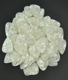 100 st extra tung 15 mm tomt celluloidgitarrplockar PlecTrums Pearl White för elektrisk gitarr3825701