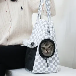 Factory wholesale pet bag 4 colors light and warm fashion pet backpack folding breathable mesh fashion cat shoulder bag plaid puppy bag 6014#