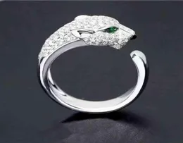 Fan Bingbing kan justera Panther -ringen och diamanthanden med en modern personlighet 188t8108840