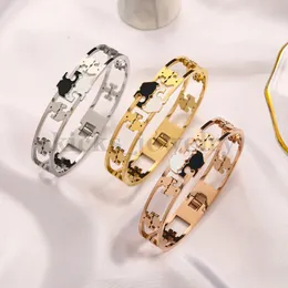 Kvinnors armband tb klassisk designer retro lyxig tory vintage smycken herrkvinnors valentin dag fest jul födelsedag dagligen slitage armband