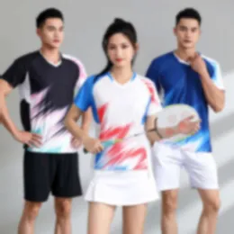 Novo fábrica vendendo badminton terno de manga curta mesa de treinamento de tênis esportes executando secagem rápida respirável masculino badminton camisetas