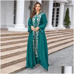 Etniska kläder Elegant klänning Muslim Islamiska broderier Floral Abaya Kaftan Turkiet Marocko Arabic Robe Gown Kvinna Vestidos Ramadan Dr OT8ev