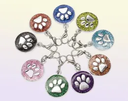 20pcslot Farben 18mm Fußabdrücke Katzenhund Paw Print Hang Anhänger Charms mit Hummerverschluss für DIY Keychains Mode Schmuck 9806828