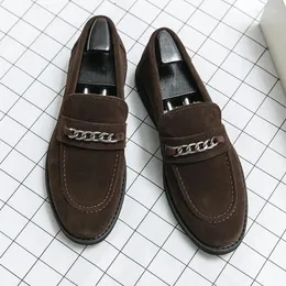 Casual Shoes loafers män faux mocka klassisk metallkedja dekoration rund huvudparti antislip dagligen andas mode