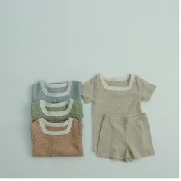 Shorts YG Summer Baby Suit Boy Baby Square Neck Kortärmad skjorta + Shorts Children's Cotton Dot Short Sleeved Girls Home Suit