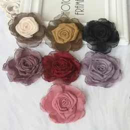 装飾的な花10pcs 6cmシフォンサテン生地ローズフラワーパッチ手作りdiyクラフトチルドレンヘッドウェア装飾帽子衣類ネックレス