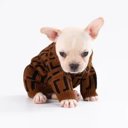 Nuovo designer Cane Dog Abbigliamento Dog Abbigliamento Dogs Cani Magioni a maglia Classic Cavo per camper per maglieria per pet da cucciolo Cucciolo Warm Swearchirts Outfit per gatti per cani in autunno inverno