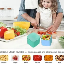 Storage Bottles Reusable Food Container Mini Leak Proof Salad Silicone Fresh-keeping Fruit Box