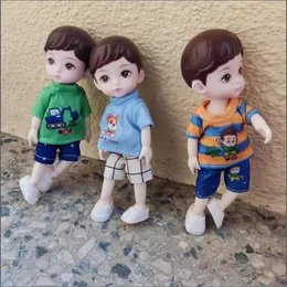 4 tipi di vestiti per bambole di attività multi -articolari, giocattoli da bambola che cambiano carini, bambola del regalo per bambini 16 cm