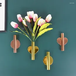 Vaser väggmontering blomma vasrör hängande metall växter hållare rack blomkruka hem arrangemang vardagsrum spegel dekor