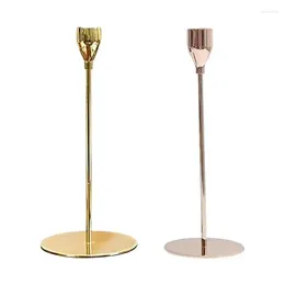 Kerzenhalter für Tisch Herzstück Metall Kerzenlestick Ornamente Mode Hochzeitsstand Exquisites