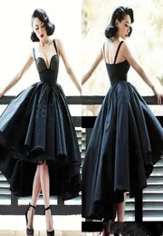 Sexy kleine schwarze Kleider von Schulter -Cocktailkleidern kurzer vorderster langer Rückstand Abendkleider Kleider Design High Low Prom DRES2144050