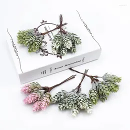 Flores decorativas 2024 Natal 6pcs Plantas artificiais Gift DIY para decoração de casamento em casa Falsa plástico Navidad Wreaths