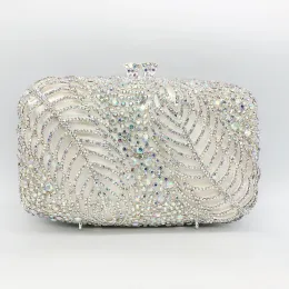Lady Silver White Crystal Crystal Clutch Stones Stone Bags Designer Luxury Piccole Pulsini per spalle per matrimonio per il matrimonio