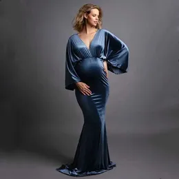 Abiti di maternità 2021 Velvet invernale Boho Maternity Long Dress per fotografare Velvet Fotografia Body-Con Dress Abito a V-Neck 240412