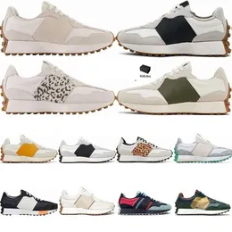 Scarpe da corsa 327 scarpe da corsa da uomo triplo castlerock bianco moon raggio di luna arancione arancione multicolore Casablanca xc 72 uomini allenatori donne sneaker sport 36-45 dc01