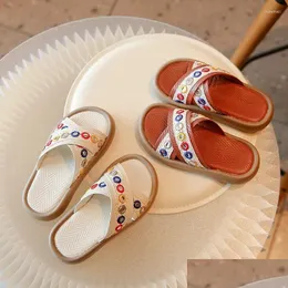 Slippista 2024 Summer Kids National Cool Sliper per ragazze China-chic One Word Chinese Style Sweet Little Boemian Drople Delivery Baby M OTBF0