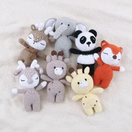 Adorável crochê de brinquedo de animais de pelúcia de um sofá artesanal para desktop decoração de desenho animado para bebê chá de bebê de crochê 240409