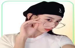 BERETS 2021 KANGOL 수제 절묘한 남자와 여자 메쉬 베레 베리 영국 복고풍 숙녀 캐주얼 모자 접이식 화가 모자 조조 9159516