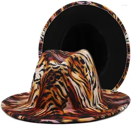 베레트 패션 외부 호랑이 스트라이프 패치 워크 여성 Fedoras Top Jazz Felt Wide Brim 모자 Unisex Panama Wool Fedora Hat
