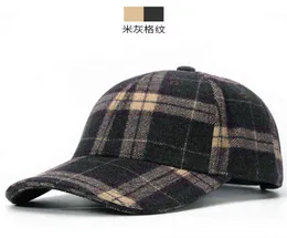 Women and Men Winter Outdoors Warm Felt Peaked Caps Dad Casual Thick Casquette Adult Plaid Wool Baseball Hats 5562cm 2201118618270