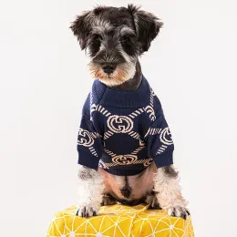 Novo designer de luxo Pet Pet Cloth Clower Pet Sweater Designer Cão/Cat Roupas Chihuahua Dog Pomeraniano Roupos de cães de tamanho pequeno e médio Bulldog francês,