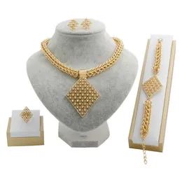 Örhängen halsband dubai mode kvinnor 18 guld smycken set kreativa med pendelldesign highend lyx charm brud tillbehör9455469