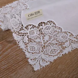 A007 White Premium Cotton Lace Handkerchiefs Crochet Hankies for Womenladies 결혼 선물 240401