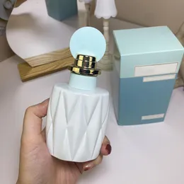 Fleur de lait Woman Parfum Fragrance Eau de Parfum Banda di design per odore duraturo Edp unisex Parfums Spray di Colonia