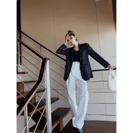 Kvinnors jackor MM23 Autumn/Winter Style Fashionable Diamond Patch Letter Brodery Acicic Acid Slimming Suit Coat