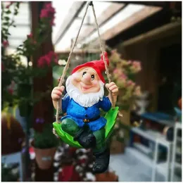 Christmas Cute Swing Santa Claus Resin Statue Dwarfs Gnome Tree Fence Decorative Pendant Indoor Outdoor Garden Decor Ornament 240412