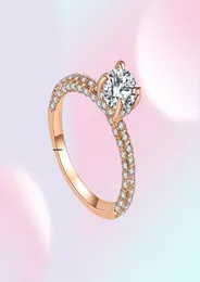 Iparam Fashion Charm Shiny AAA Zircon Silver Color Ring di lusso New Design Women039S Gioielli di fidanzamento Gioielli Gift Q07087316587