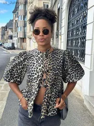 T-shirt femminile vintage leopardo prua corta Top Women Fashion Puff Slve O-Neck Lace su top stampato sciolto 2024 Hallow Out Lady Shirts T240412