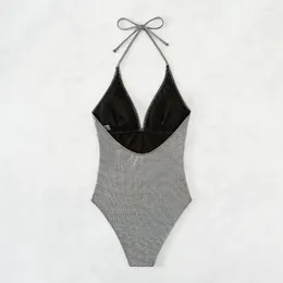 Kvinnors badkläder Halter Monokini Nylon Spandex One-Piece Swimsuit glittrande paljettplattor med snörning Hög för strandkläder