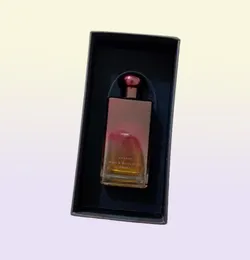 Festes Parfüm hoher Qualität Roseweiß -Moschus Absolu 3 4 oz / 100 ml Unisex Kölner Spray Guter Geruch mit letztem Kapazität DHZH18669060