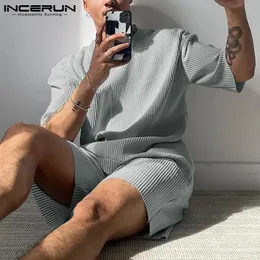 Männer setzt einfarbig plissierte Streetwear O Hals halb Ärmeln T-Shirt Shorts 2pcs Fashion Männer lässige Anzüge S-5xl Incerun 240402